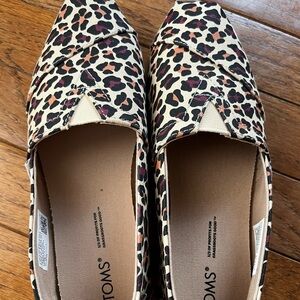 Like new Toms shoes